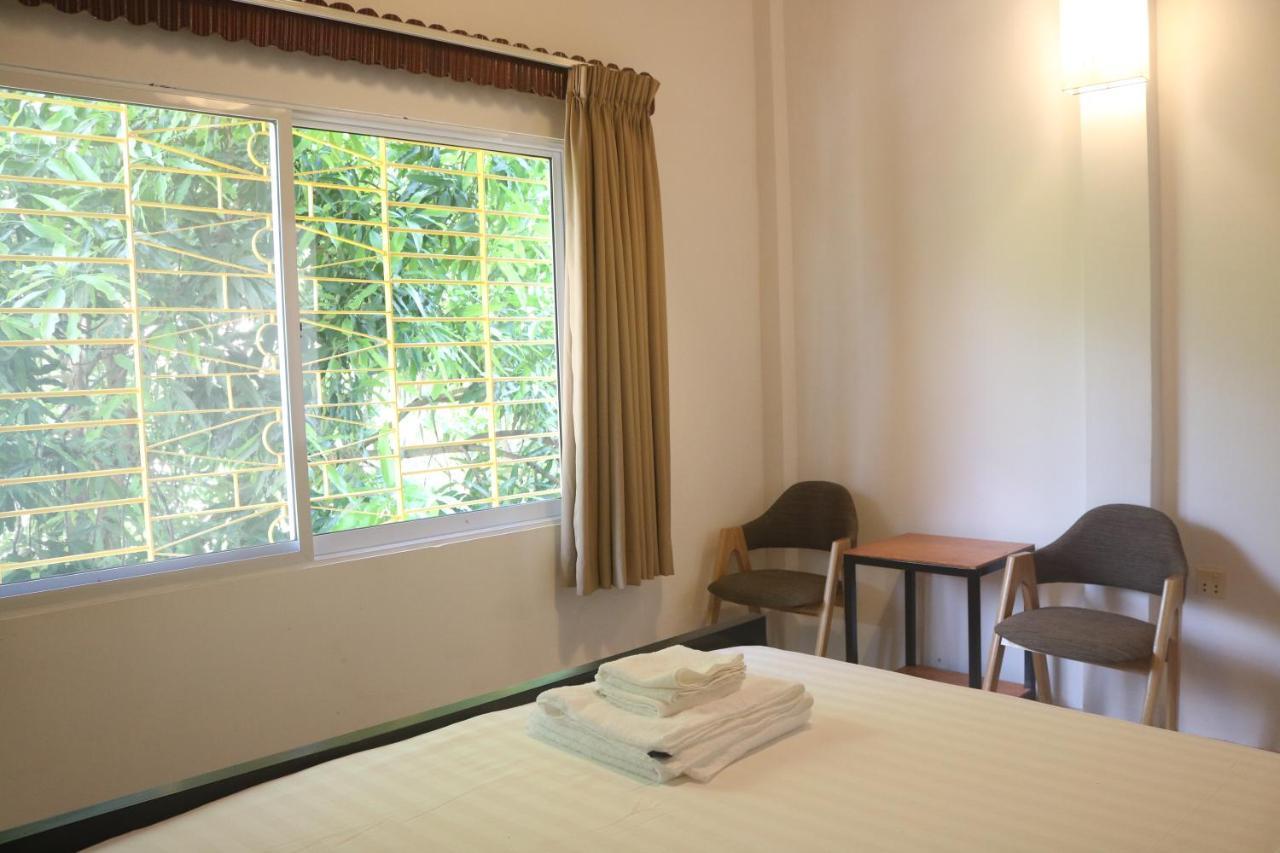 贡布 我们的家小屋酒店 外观 照片